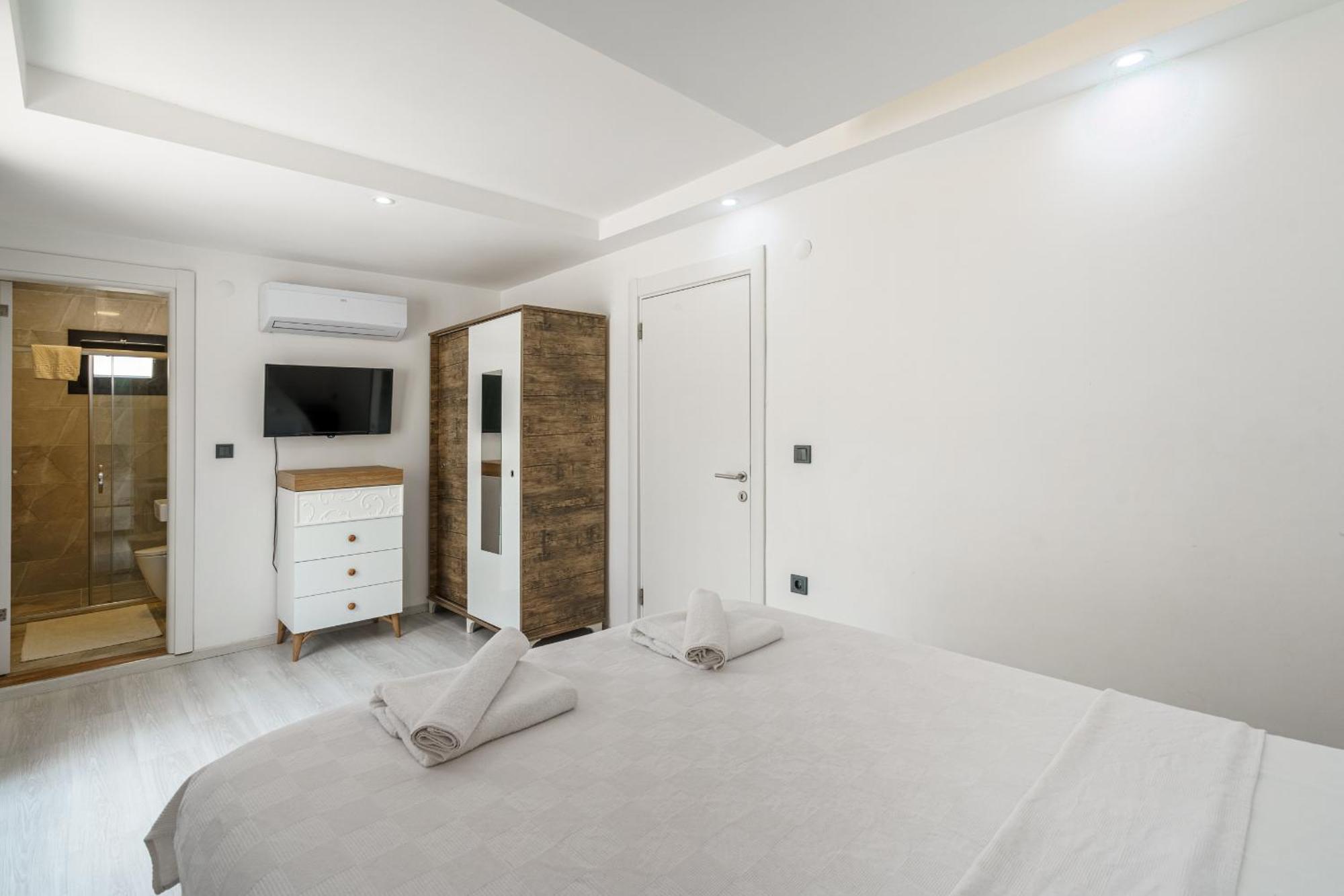 קוסדסי Luxury Villa Ada Marin מראה חיצוני תמונה